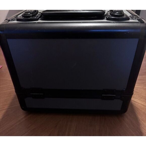 MAC COSMETICS Professional Makeup Travel Case Train Artist 4 Tier Hard Shell - Picture 2 of 12